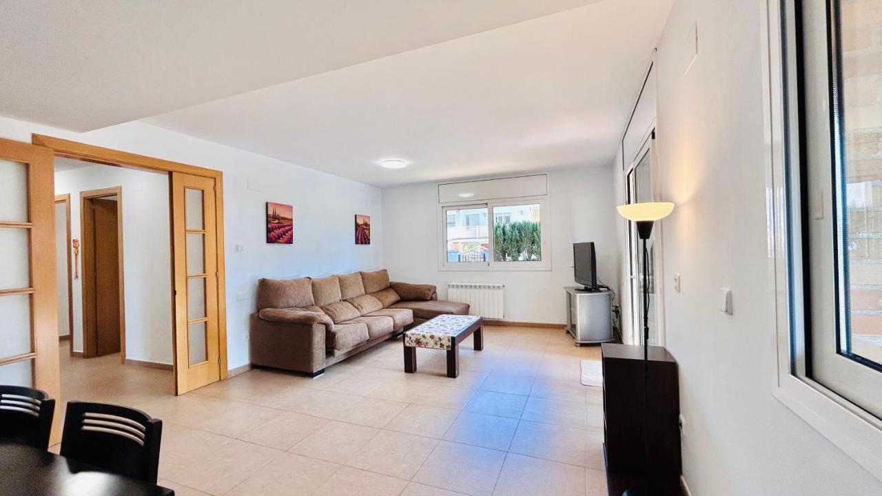 Casa Solsones La Mora Hébergement de vacances *