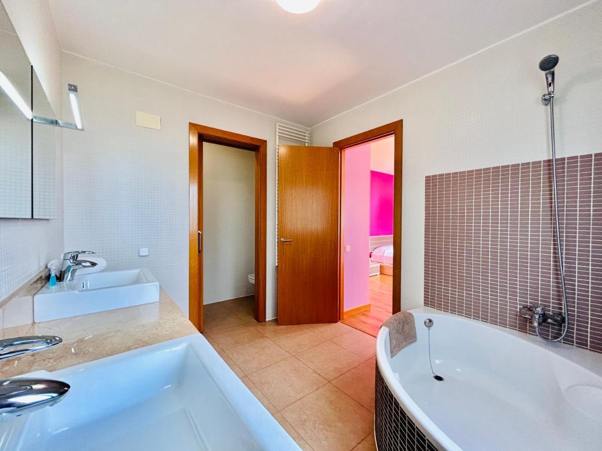 Casa Solsones La Mora Hébergement de vacances *